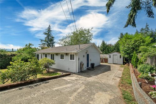 515 Oak Pl, Campbell River, BC, V9W5S2 | Card Image