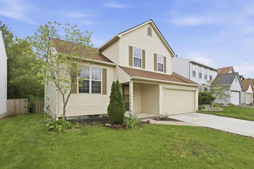 8207 Arbor Rose Way, Blacklick, OH, 43004-9246 | Card Image