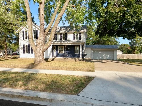 901 Avenue A, Rock Falls, IL, 61071-1741 | Card Image