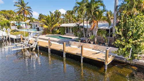 601 Se 5th Ter, Pompano Beach, FL, 33060-8127 | Card Image