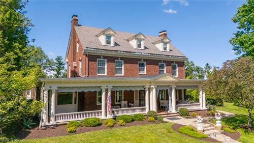 115 E Lawn Avenue, St. Clairsville, OH, 43950 | Card Image