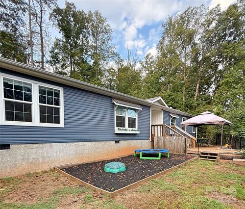 824 Dillsboro Rd, Sylva, NC, 28779 | Card Image