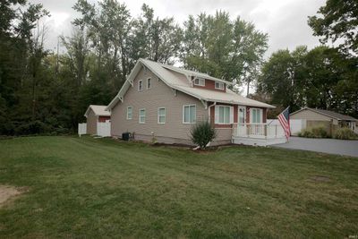 8629 E Hatchery Road, House other with 3 bedrooms, 2 bathrooms and null parking in Syracuse IN | Image 2