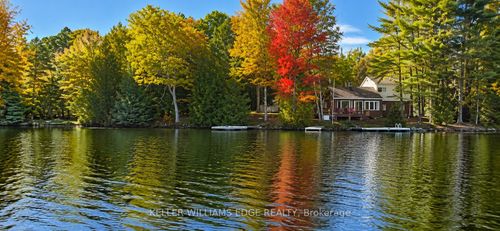 216 Smooth Rock Rd, Port Severn, ON, L0K1S0 | Card Image