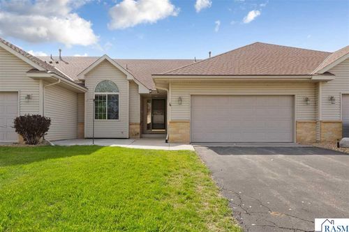 4 Egret Ln, Elysian, MN, 56028-4564 | Card Image