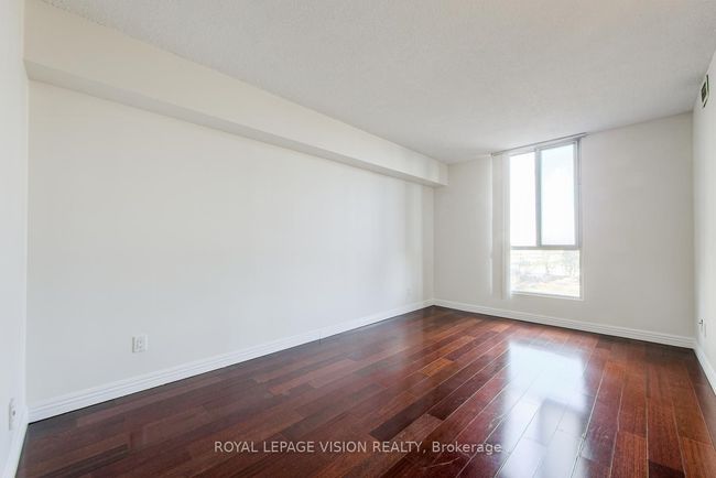 404 - 145 Hillcrest Ave, Condo with 3 bedrooms, 2 bathrooms and null parking in Mississauga ON | Image 22