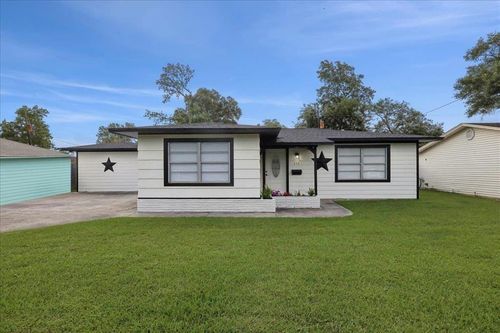 253 Hampton Ln, Beaumont, TX, 77707-2310 | Card Image