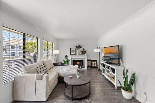 25745 View Pointe, Lake Forest, CA, 92630-5932 | Card Image