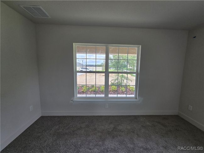 310 W Rexford Dr, House other with 3 bedrooms, 2 bathrooms and 2 parking in Beverly Hills FL | Image 9