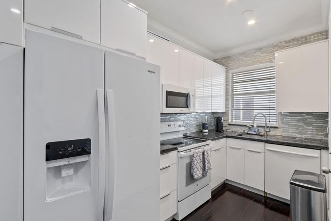 APT-7 - 503 12 Th St, Condo with 2 bedrooms, 2 bathrooms and null parking in Miami Beach FL | Image 9