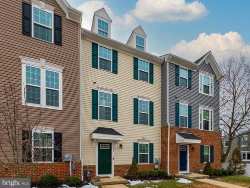 422 E Barnard St, WEST CHESTER, PA, 19382-3413 | Card Image