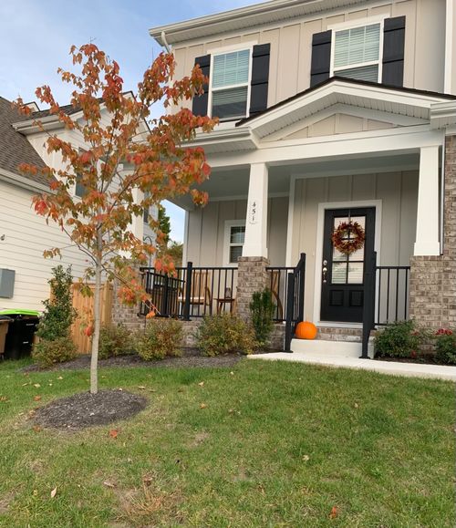 451 Red Sunset Ct, Brentwood, TN, 37027-8825 | Card Image