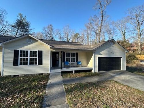 124 Levi Dr, Dalton, GA, 30720-5956 | Card Image