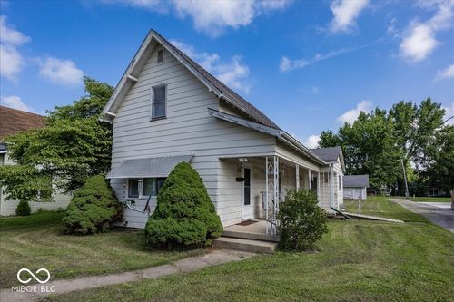 24 W Brown St, Knightstown, IN, 46148-1160 | Card Image