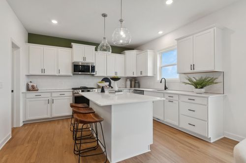 1723 141st St E, Rosemount, MN, 55068 | Card Image