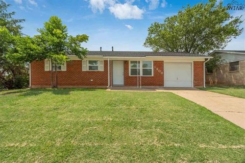 1600 Central Fwy, Wichita Falls, TX, 76306-5021 | Card Image