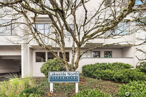 apt-202-1740 Ne 86th St, Seattle, WA, 98115-3235 | Card Image