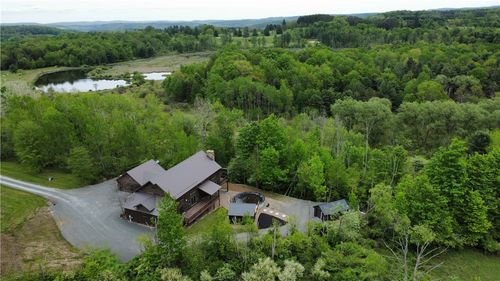 19 Sunset Hill Ln, Wellsboro, PA, 16901-8173 | Card Image