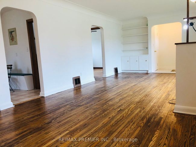 24 Simonton Dr, House other with 3 bedrooms, 1 bathrooms and 3 parking in Chatham ON | Image 6