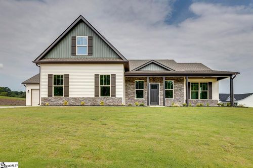 202 Old Glory Ct, Pickens, SC, 29671-7006 | Card Image