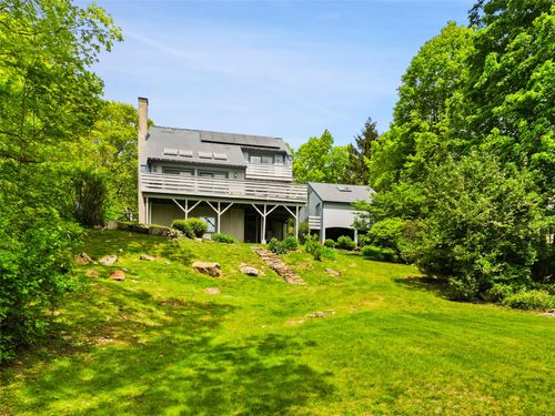 30 Woodcrest Ter, Amawalk, NY, 10501-1210 | Card Image