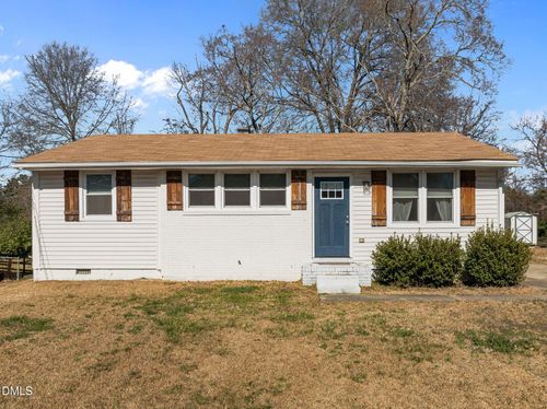 823 Hadley Rd, Raleigh, NC, 27610-4716 | Card Image