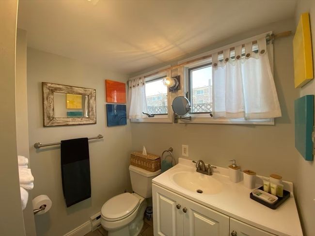 5 - 953 Commercial St, Condo with 1 bedrooms, 1 bathrooms and 1 parking in Provincetown MA | Image 8