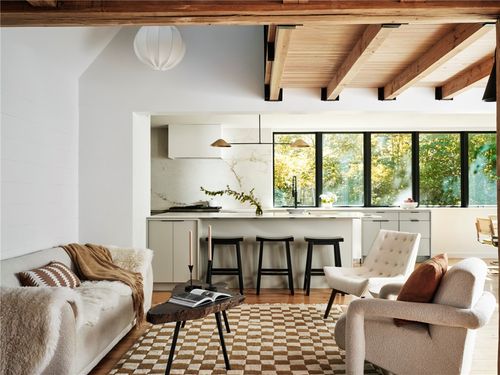 296 Stoney Hollow Rd, Tiverton, RI, 02878-2733 | Card Image