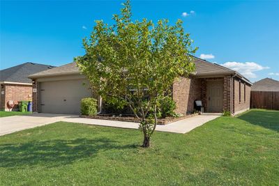 2704 Old Farm Drive, House other with 4 bedrooms, 2 bathrooms and null parking in Seagoville TX | Image 2