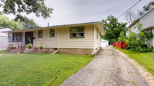 1009 James Ave, Albert Lea, MN, 56007-3054 | Card Image