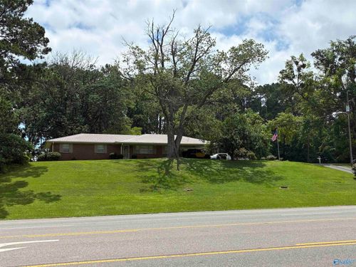 1001 Ewing Ave, Gadsden, AL, 35901-2532 | Card Image