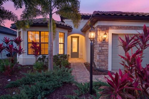 18025 Harwich Place, BRADENTON, FL, 34202 | Card Image