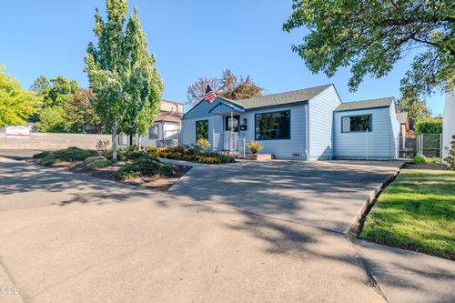 1108 E Jackson St, Medford, OR, 97504-7029 | Card Image