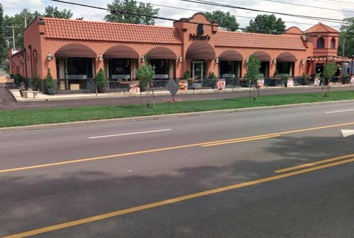 4784 N High St, Columbus, OH, 43214-1554 | Card Image