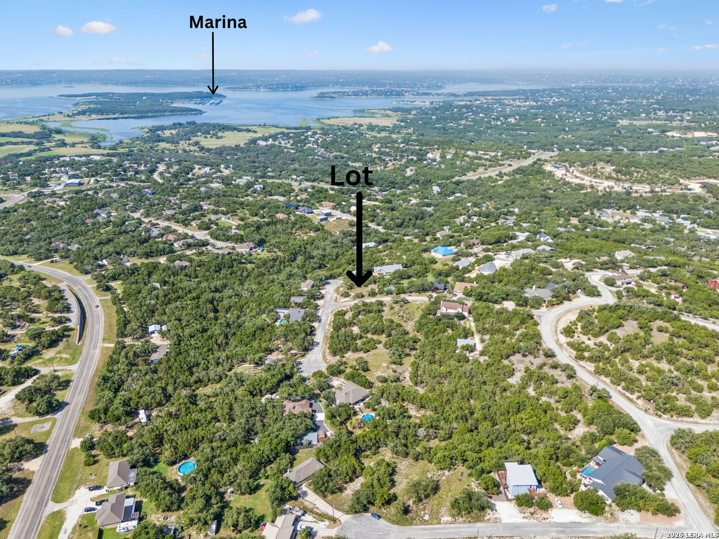 Land in Canyon Lake