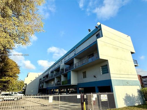 211-399 Nw 72nd Ave, Miami, FL, 33126-4354 | Card Image