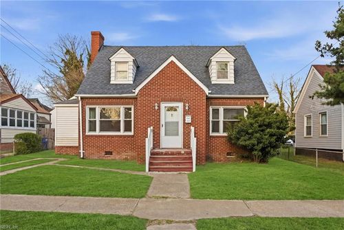 3204 Roanoke Ave, Newport News, VA, 23607-3614 | Card Image