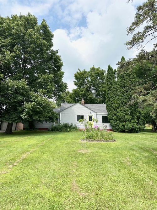 761 Penn St, Foley, MN, 56329-8800 | Card Image