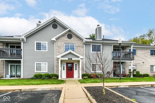 207-211 Faulkner Ct, Carmel, IN, 46032-5471 | Card Image