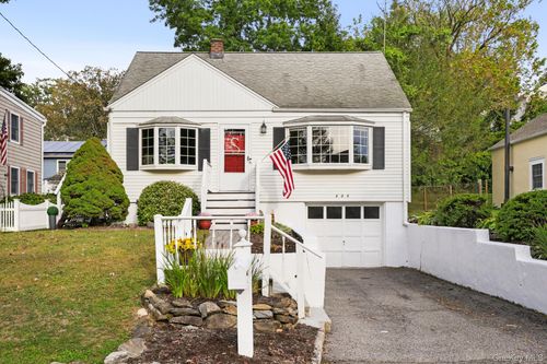 404 Manhattan Ave, Hawthorne, NY, 10532-1334 | Card Image