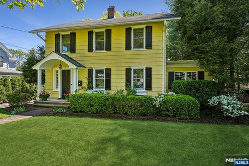 173 Highland Avenue, Ridgewood, NJ, 07450 | Card Image