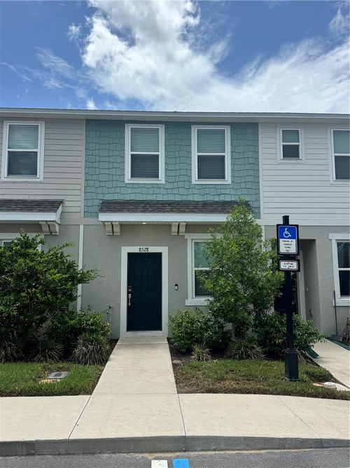 8528 Daybreak St, SARASOTA, FL, 34241-2108 | Card Image