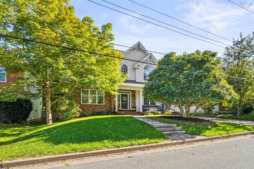 5750 Southwood Dr, Halifax, NS, B3H4P4 | Card Image