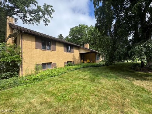 1452 Avalon Rd, Wooster, OH, 44691-3013 | Card Image