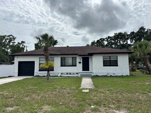 2001 30th St S, St Petersburg, FL, 33712-2946 | Card Image