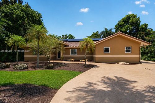 15720 Sw 56th St, Southwest Ranches, FL, 33331-2809 | Card Image