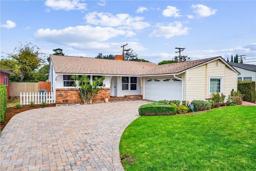 1005 W 20th St, Santa Ana, CA, 92706-3523 | Card Image