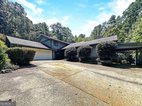 10200 Rivertown Rd, Fairburn, GA, 30213-2133 | Card Image