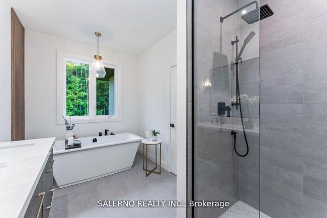 10 Jean Miller Crt, House other with 5 bedrooms, 4 bathrooms and 6 parking in Minesing ON | Image 22