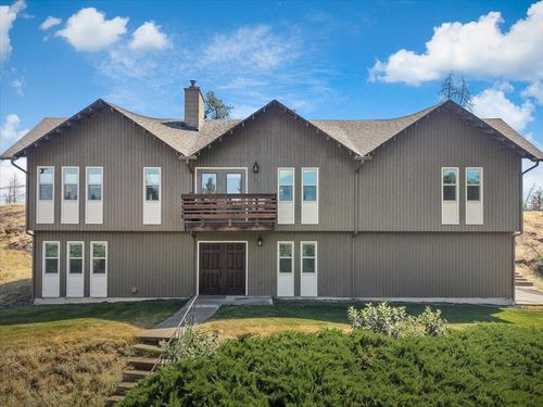 1420 E Grace St, Medical Lake, WA, 99022-9507 | Card Image